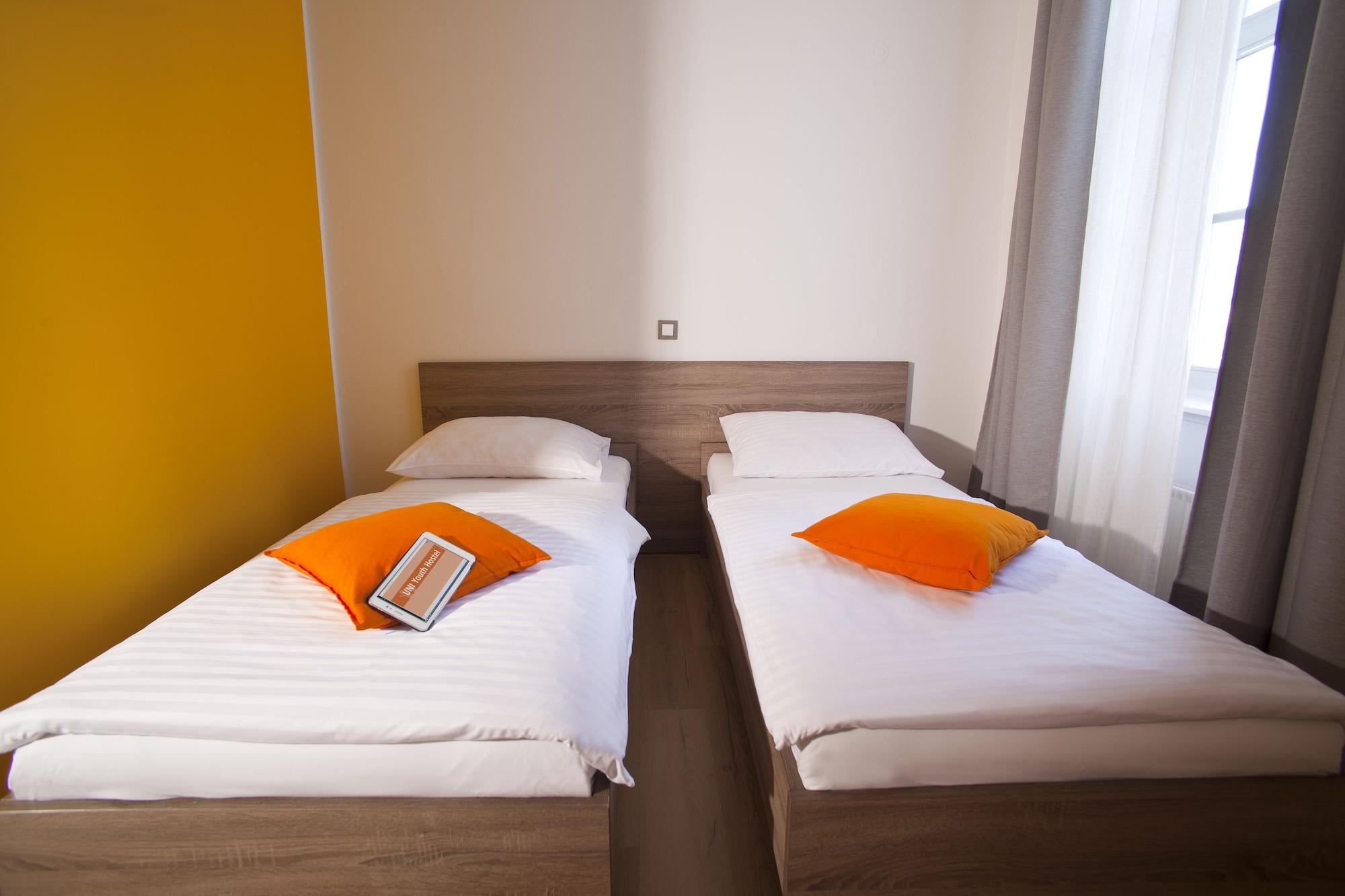 B&B Hotel Maribor Uni Hostel 외부 사진