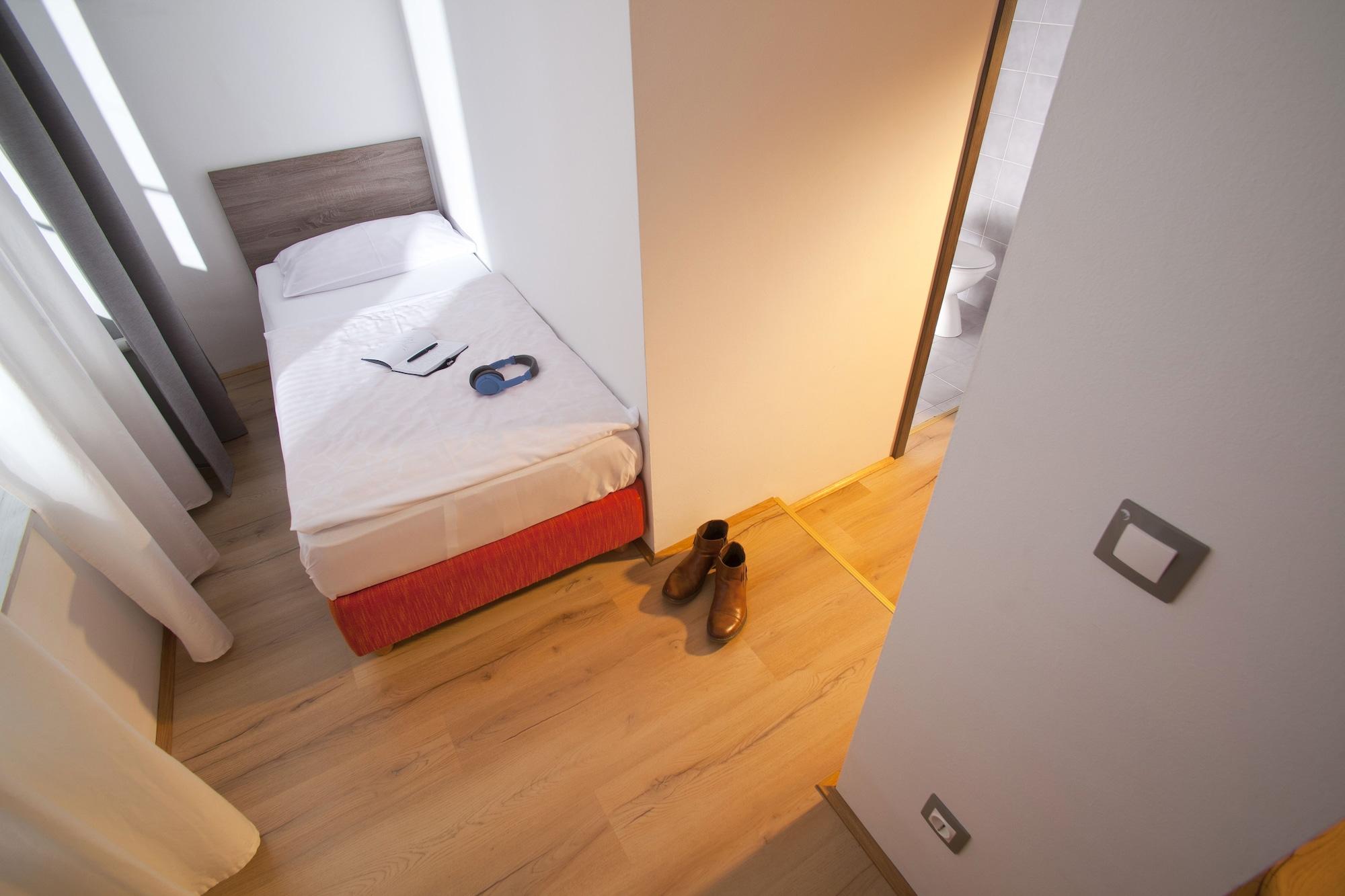B&B Hotel Maribor Uni Hostel 외부 사진