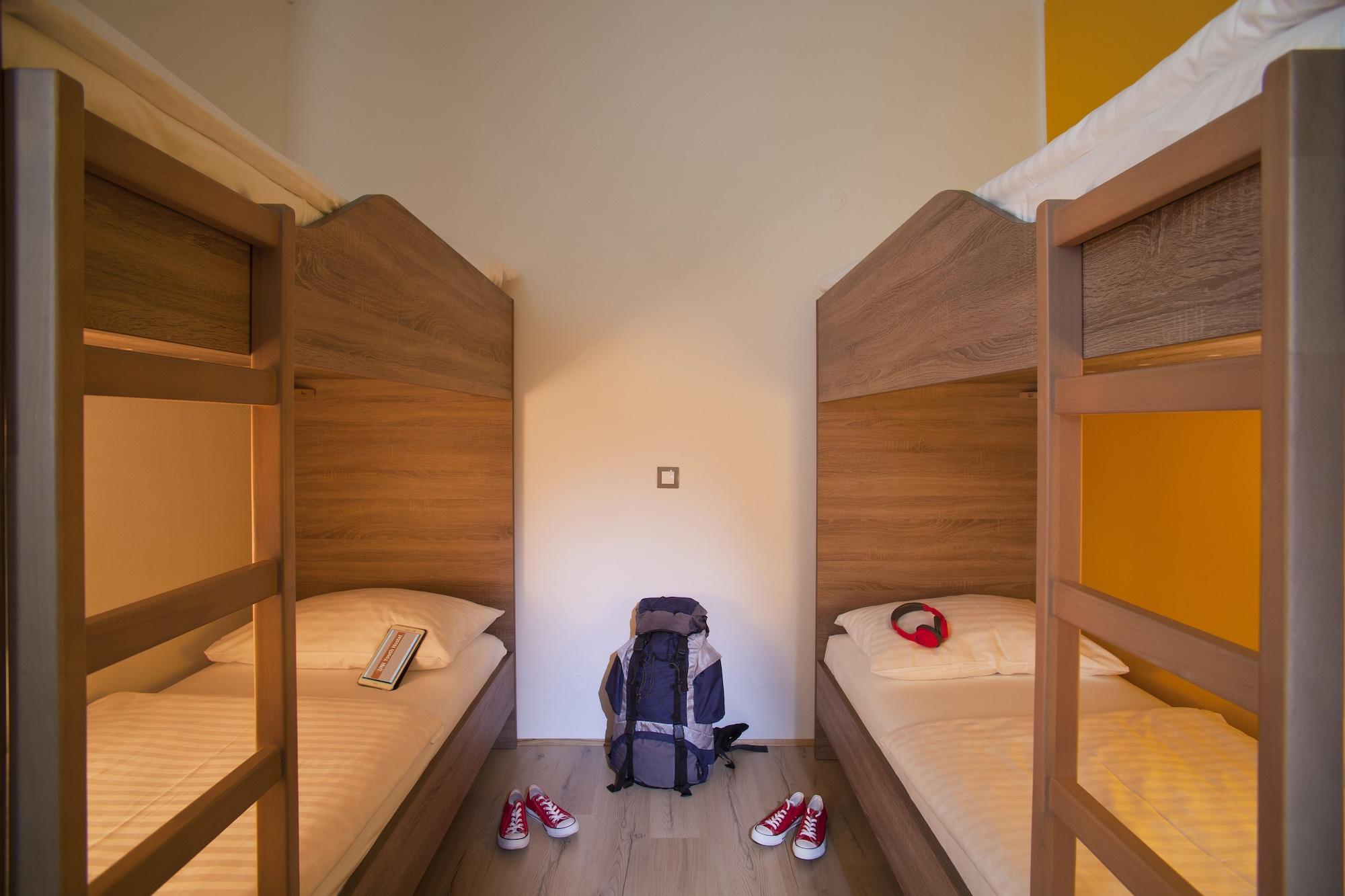 B&B Hotel Maribor Uni Hostel 외부 사진