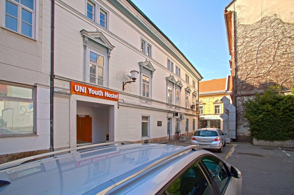 B&B Hotel Maribor Uni Hostel 외부 사진